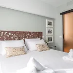 Chic Spanish Steps Retreat