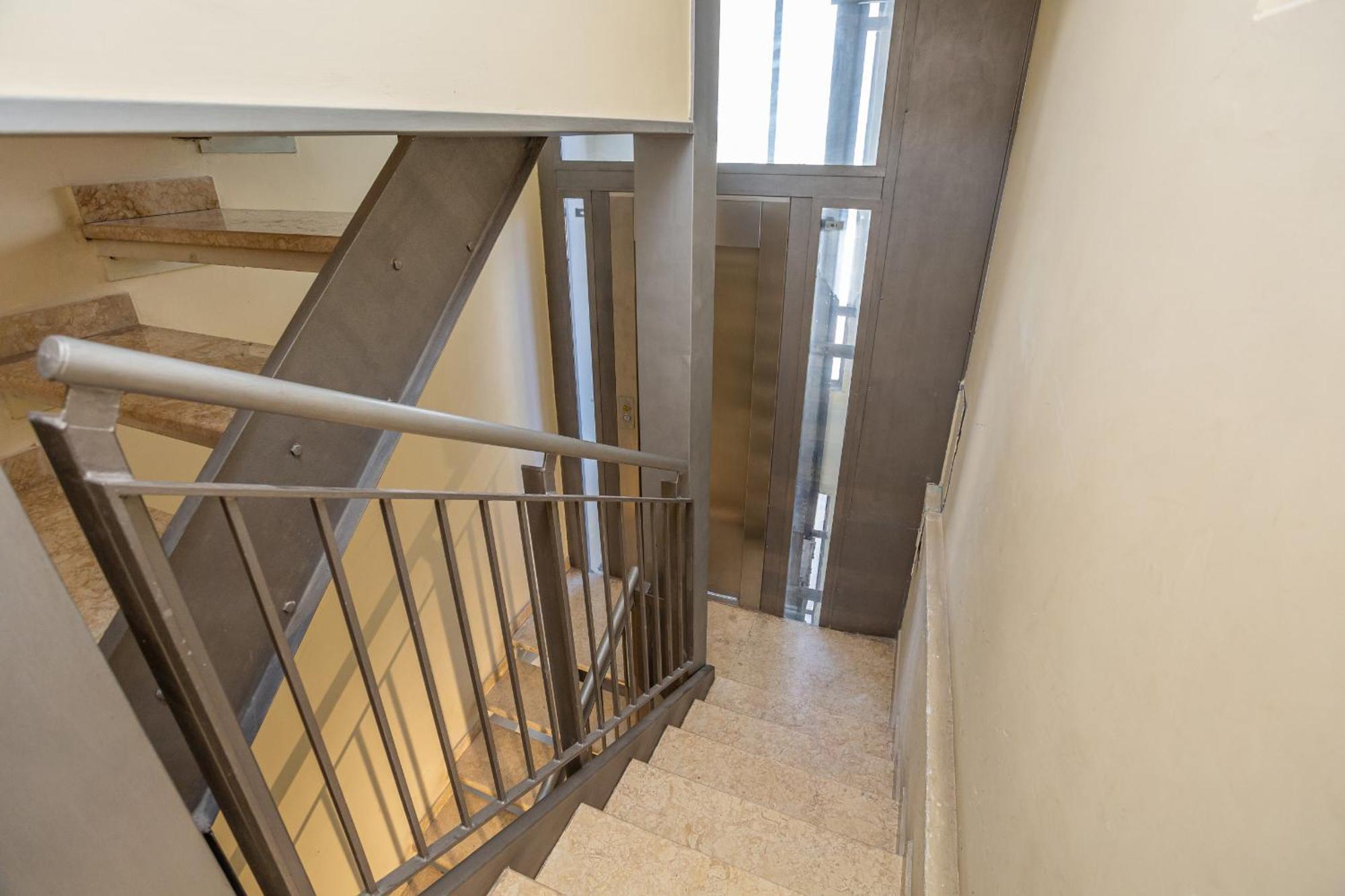 Chic Spanish Steps Retreat Apartment *
